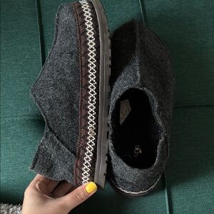 Ugg tasman shoes